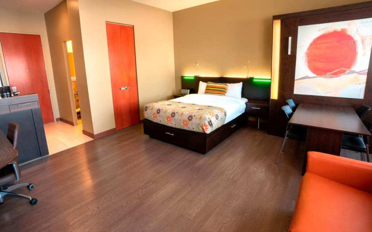 Hotel Must مدينة كويبيك الغرفة الصورة